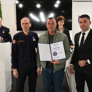 kscz-09-03-5_original